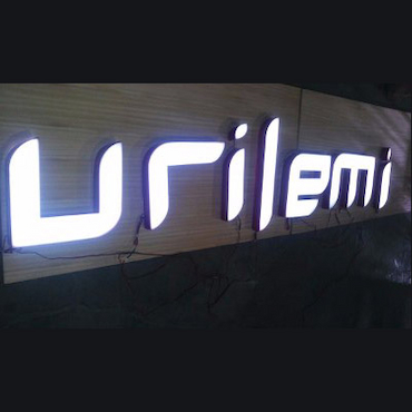 Acrílico, Chapa y Polyfan